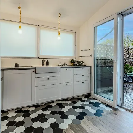 Long Heaven - Comfortable & Spacious In Baneasa Daire Bükreş