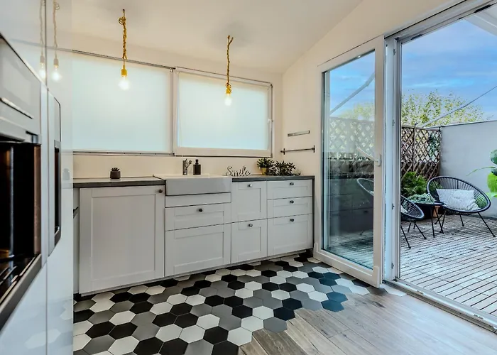 Long Heaven - Comfortable & Spacious In Baneasa Apartment Bucharest