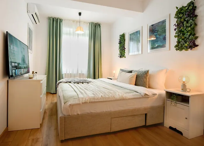 Long Heaven - Comfortable & Spacious In Baneasa Bukarest